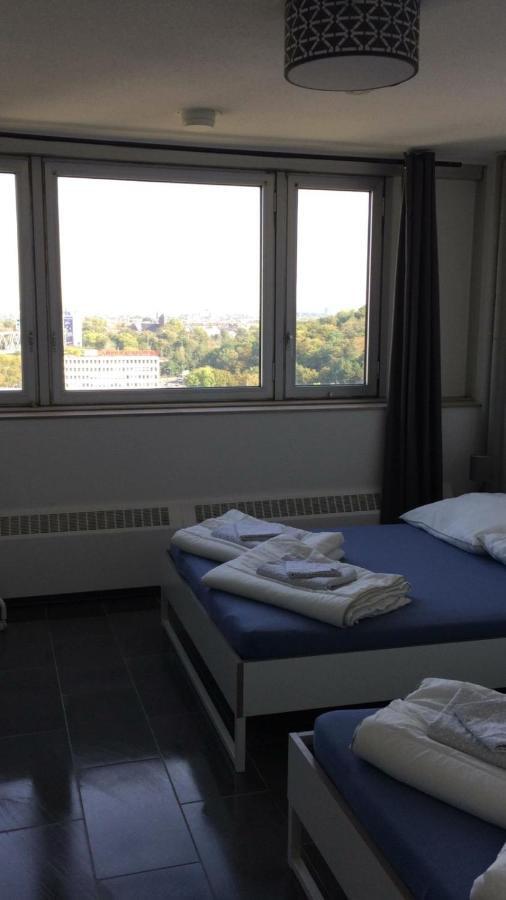 Downtown Ehrenfeld Apartment Кьолн Екстериор снимка